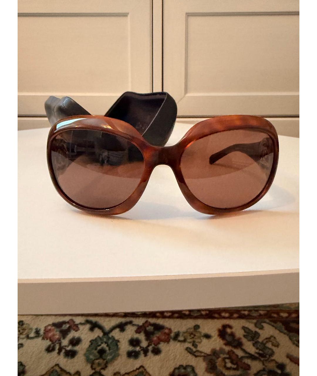 CHANEL Коричневые пластиковые солнцезащитные очки, фото 8