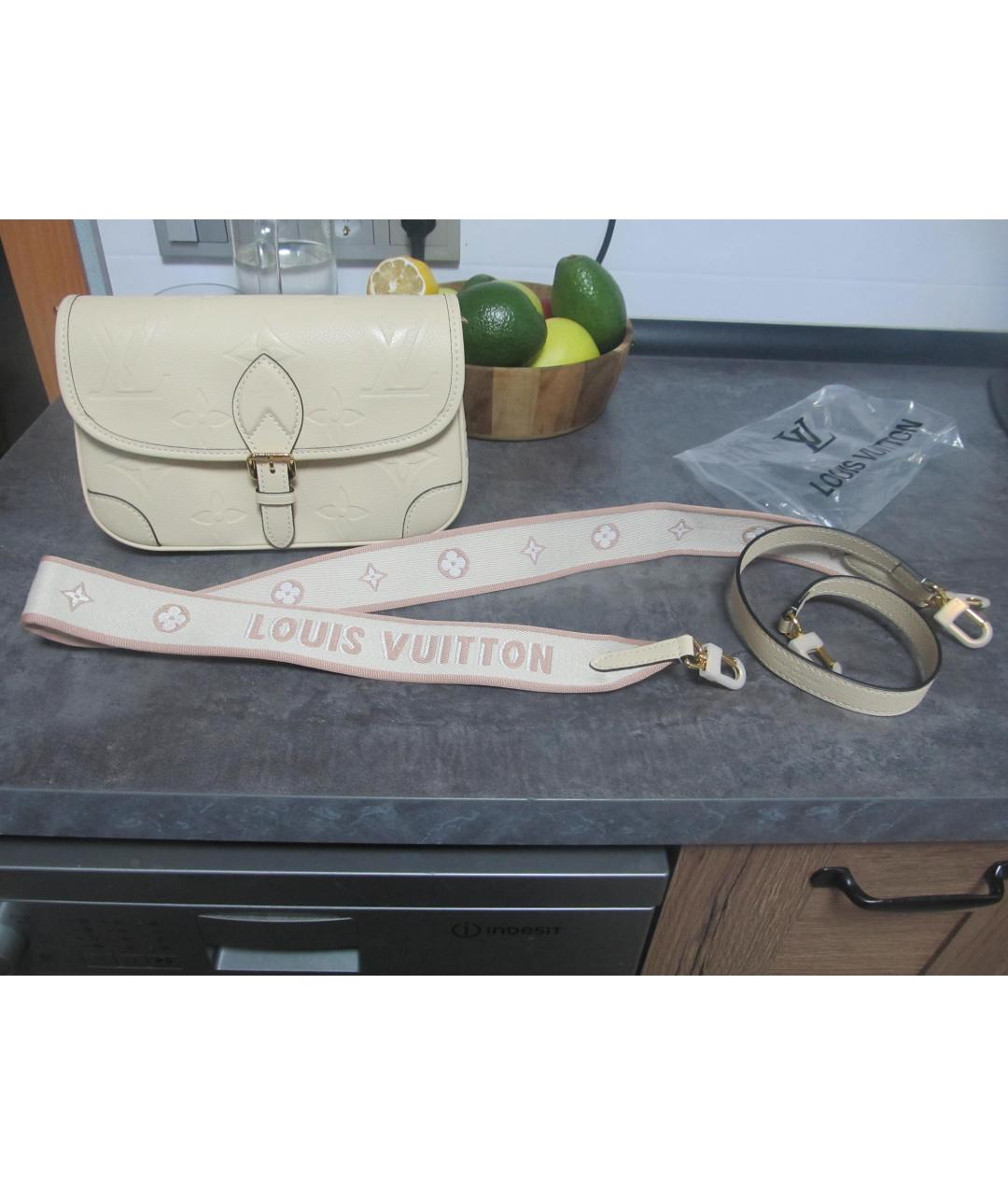 LOUIS VUITTON Бежевая кожаная сумка через плечо, фото 8