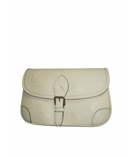 LOUIS VUITTON Сумка через плечо