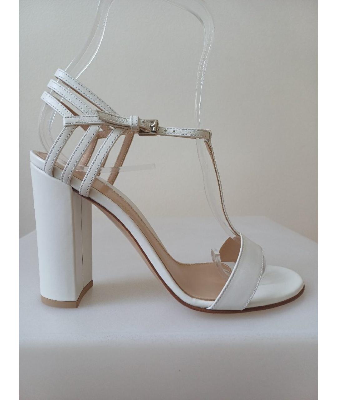 GIANVITO ROSSI Белые кожаные босоножки, фото 10