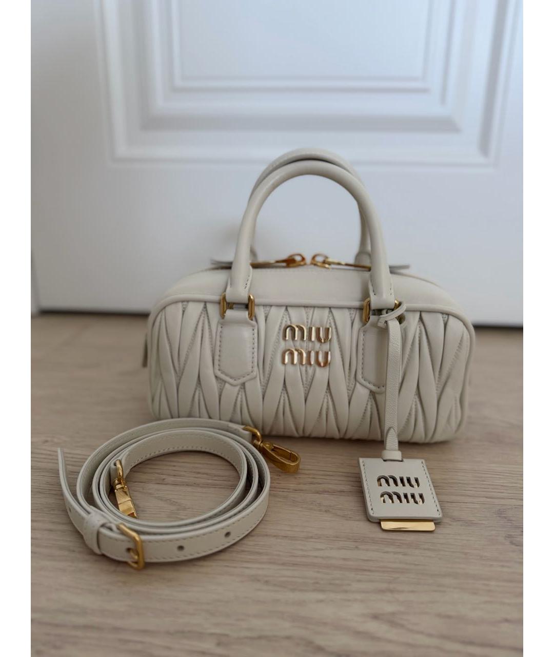 MIU MIU Белая кожаная сумка через плечо, фото 5