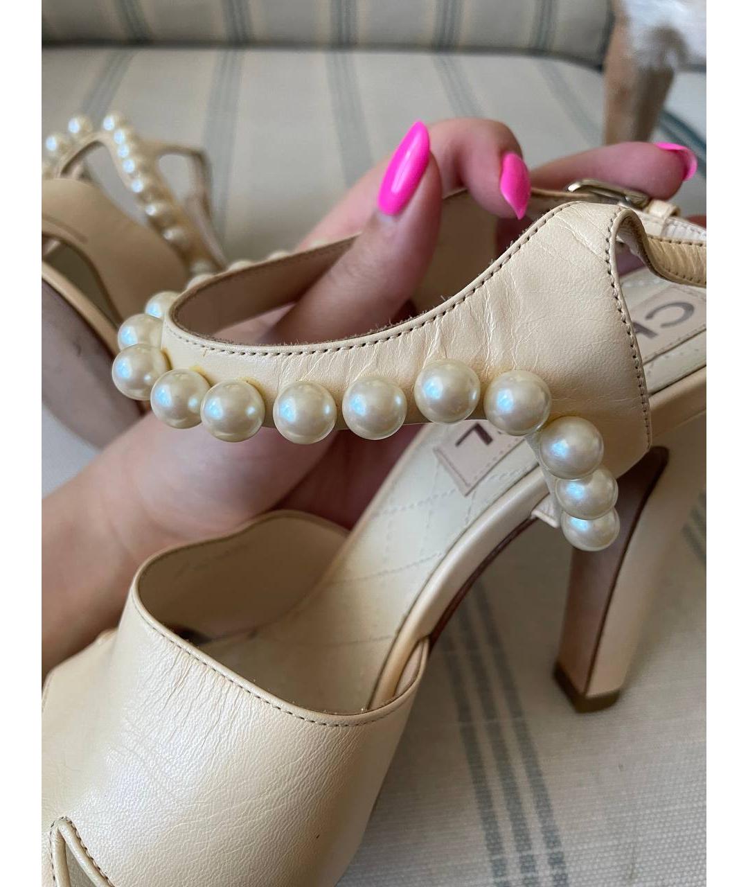 CHANEL Бежевые кожаные босоножки, фото 8