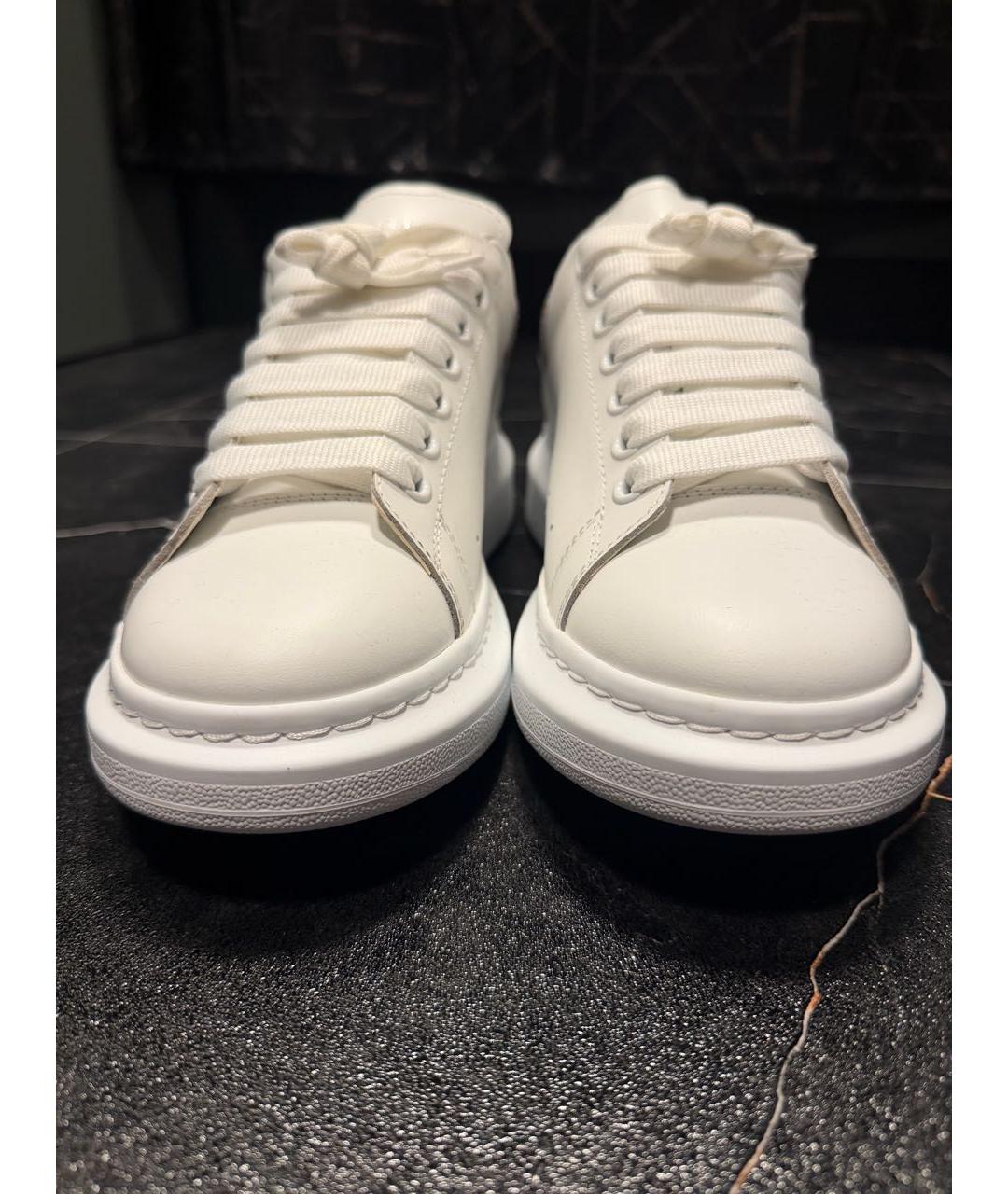 ALEXANDER MCQUEEN Белые кожаные кеды, фото 2