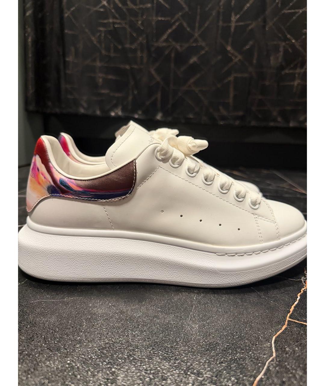 ALEXANDER MCQUEEN Белые кожаные кеды, фото 5