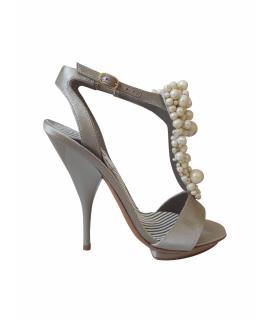 MOSCHINO Босоножки