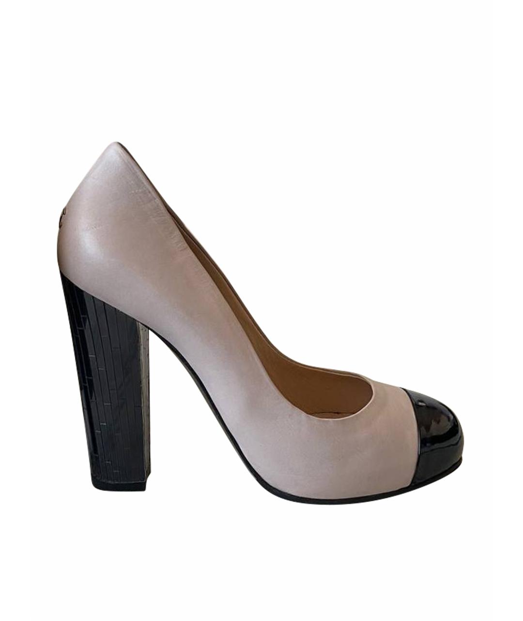 CHANEL Кожаные туфли, фото 1