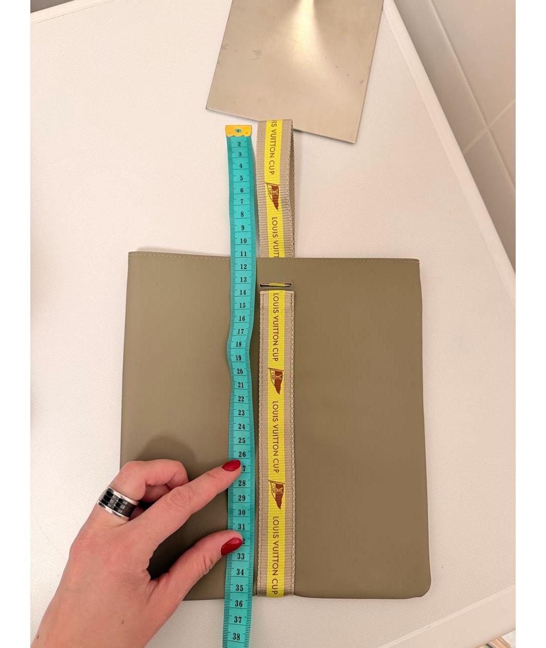 LOUIS VUITTON Хаки сумка с короткими ручками, фото 4