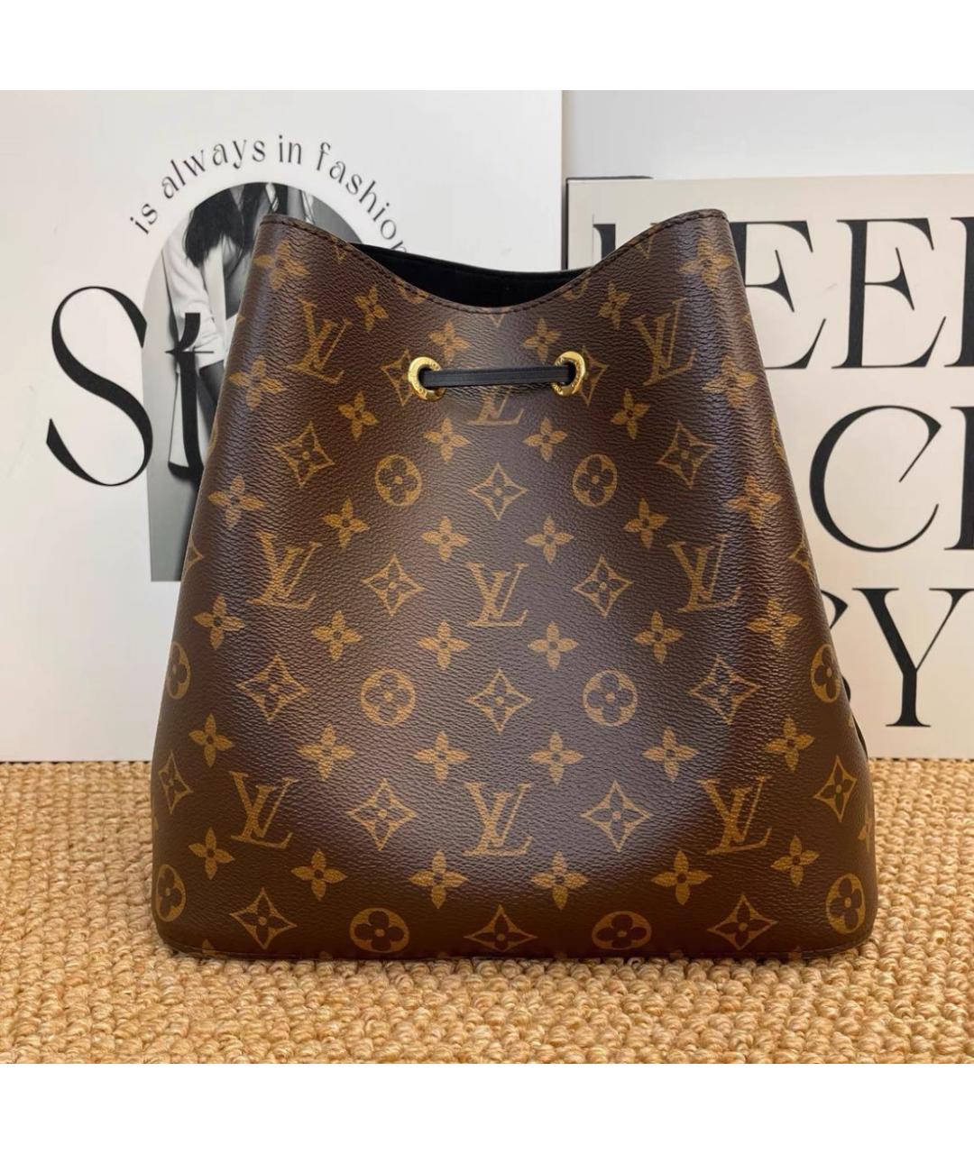 LOUIS VUITTON Коричневая сумка через плечо, фото 3