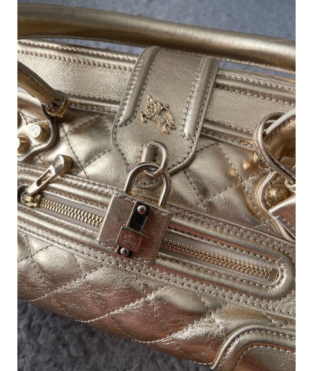 BURBERRY Золотая кожаная сумка с короткими ручками, фото 7
