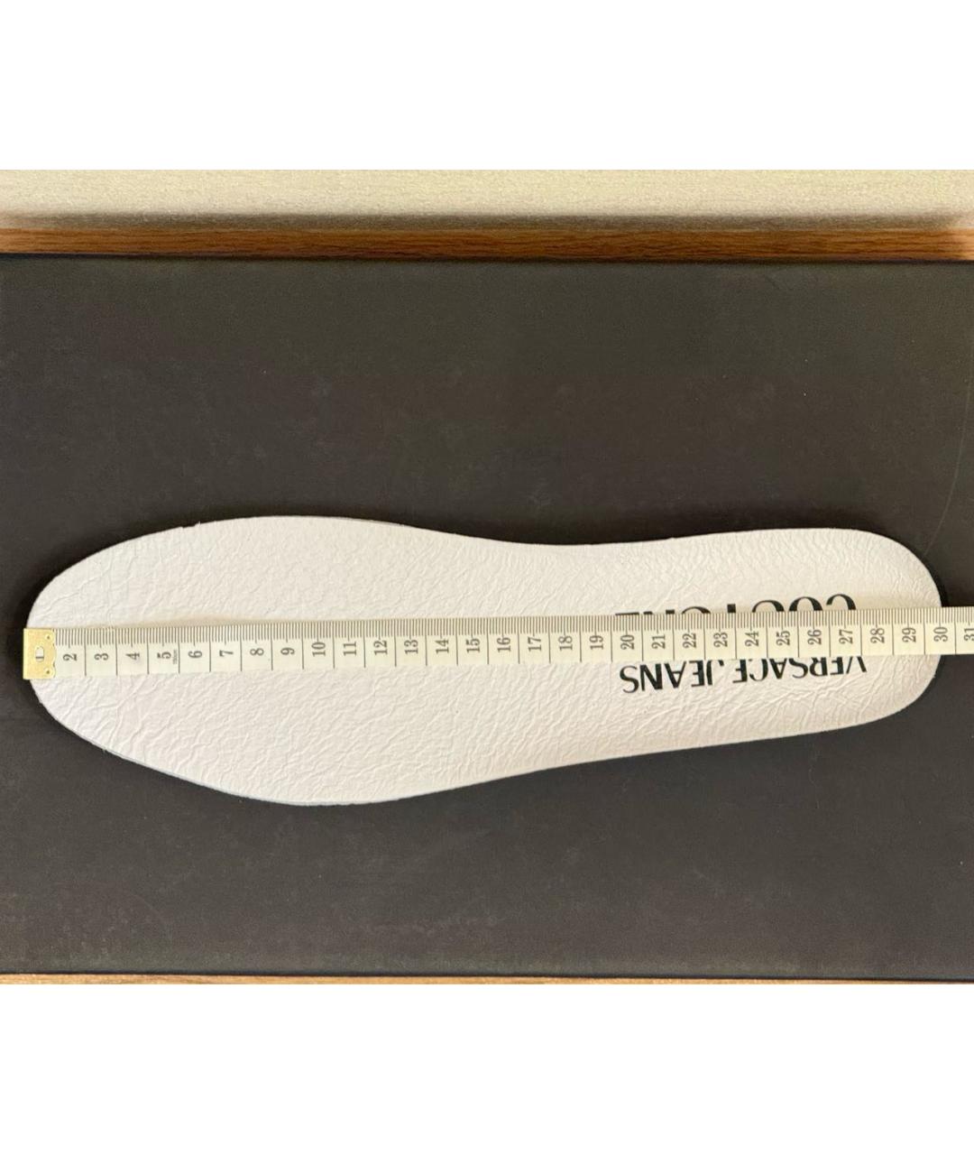 VERSACE JEANS COUTURE Серые замшевые низкие кроссовки / кеды, фото 6