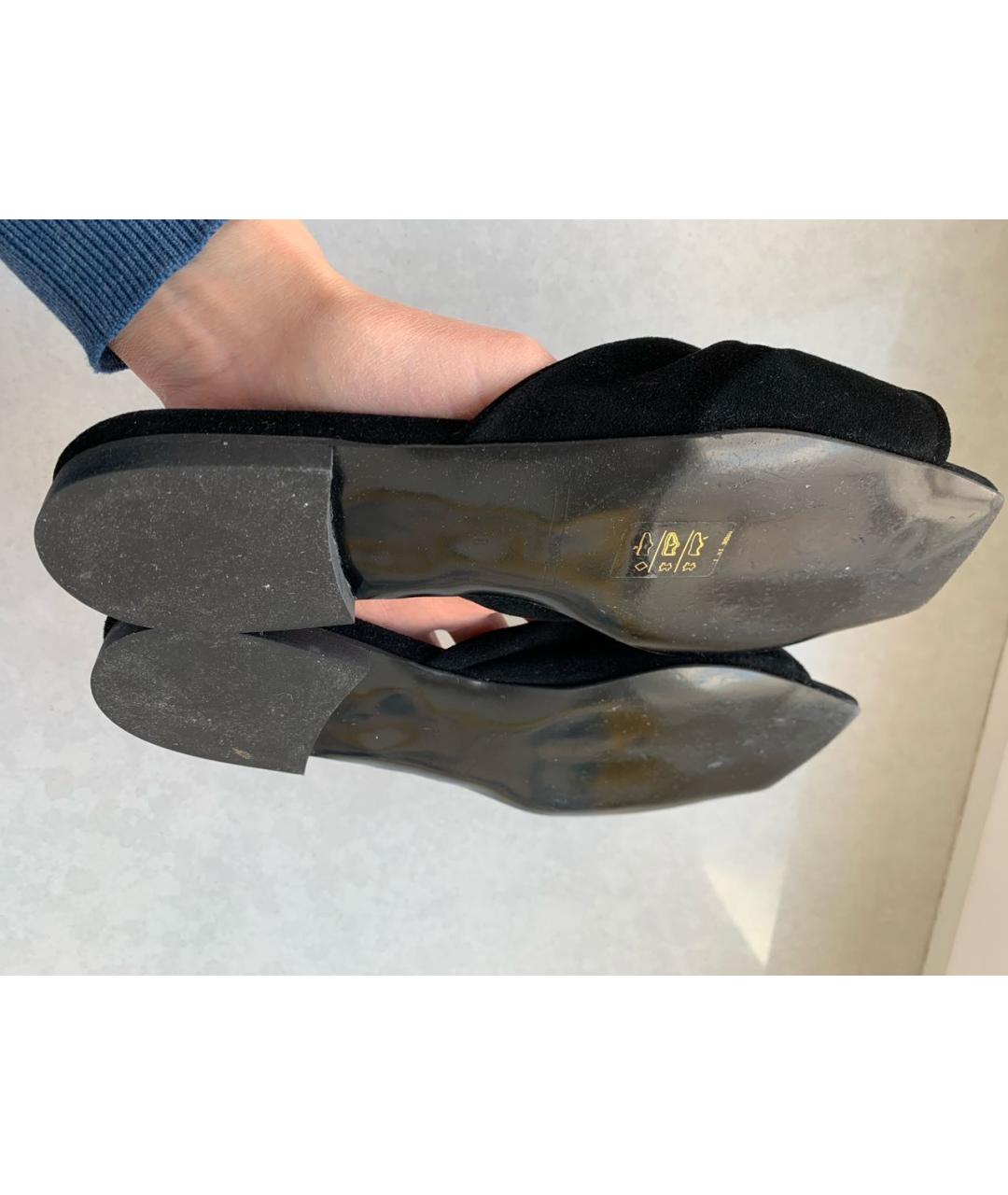 ALEXANDER MCQUEEN Черные замшевые шлепанцы, фото 4