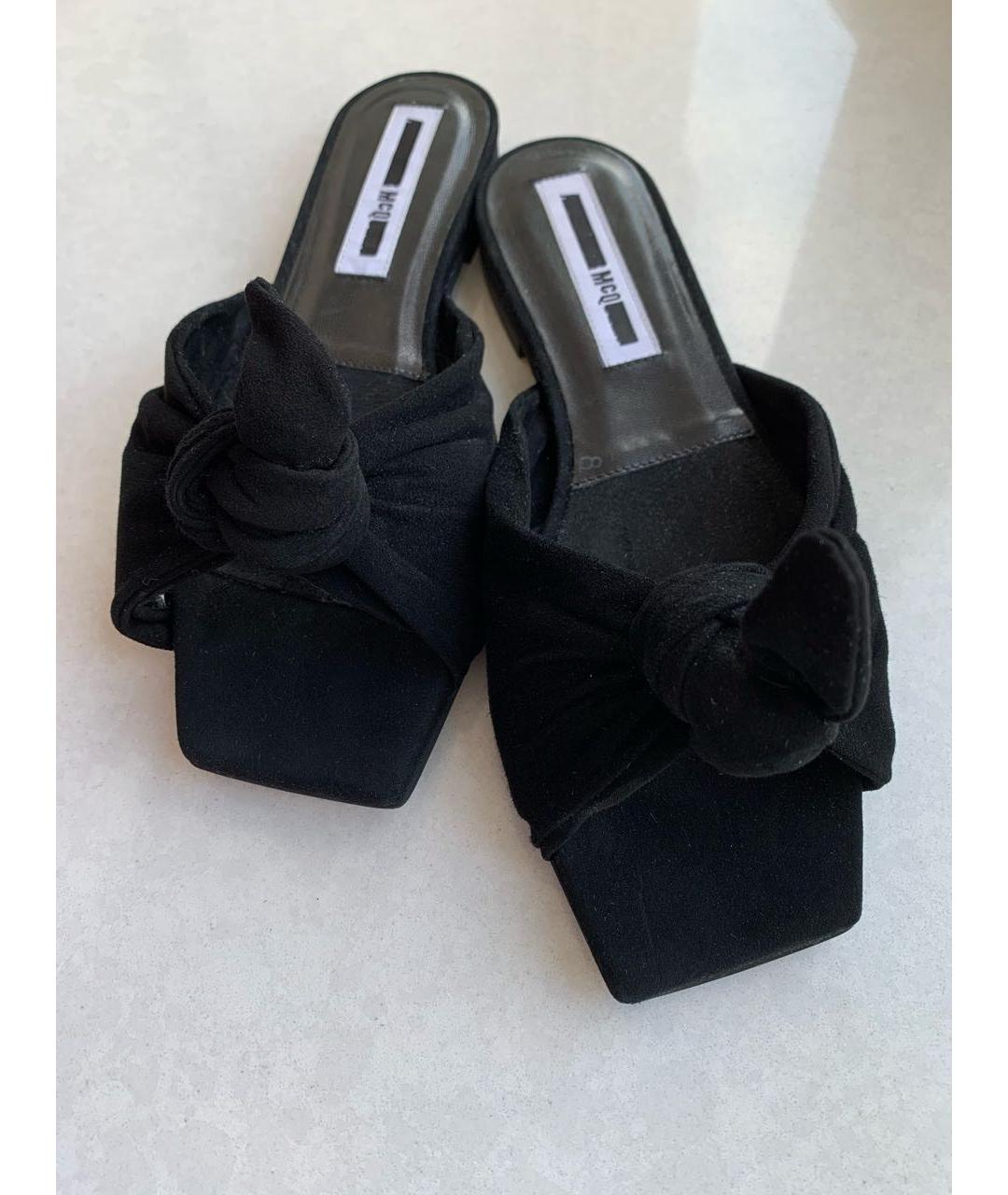 ALEXANDER MCQUEEN Черные замшевые шлепанцы, фото 2