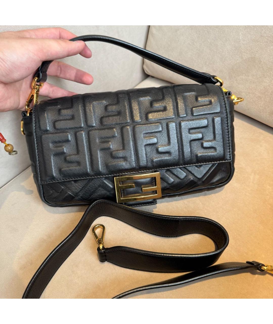 FENDI Черная кожаная сумка через плечо, фото 6