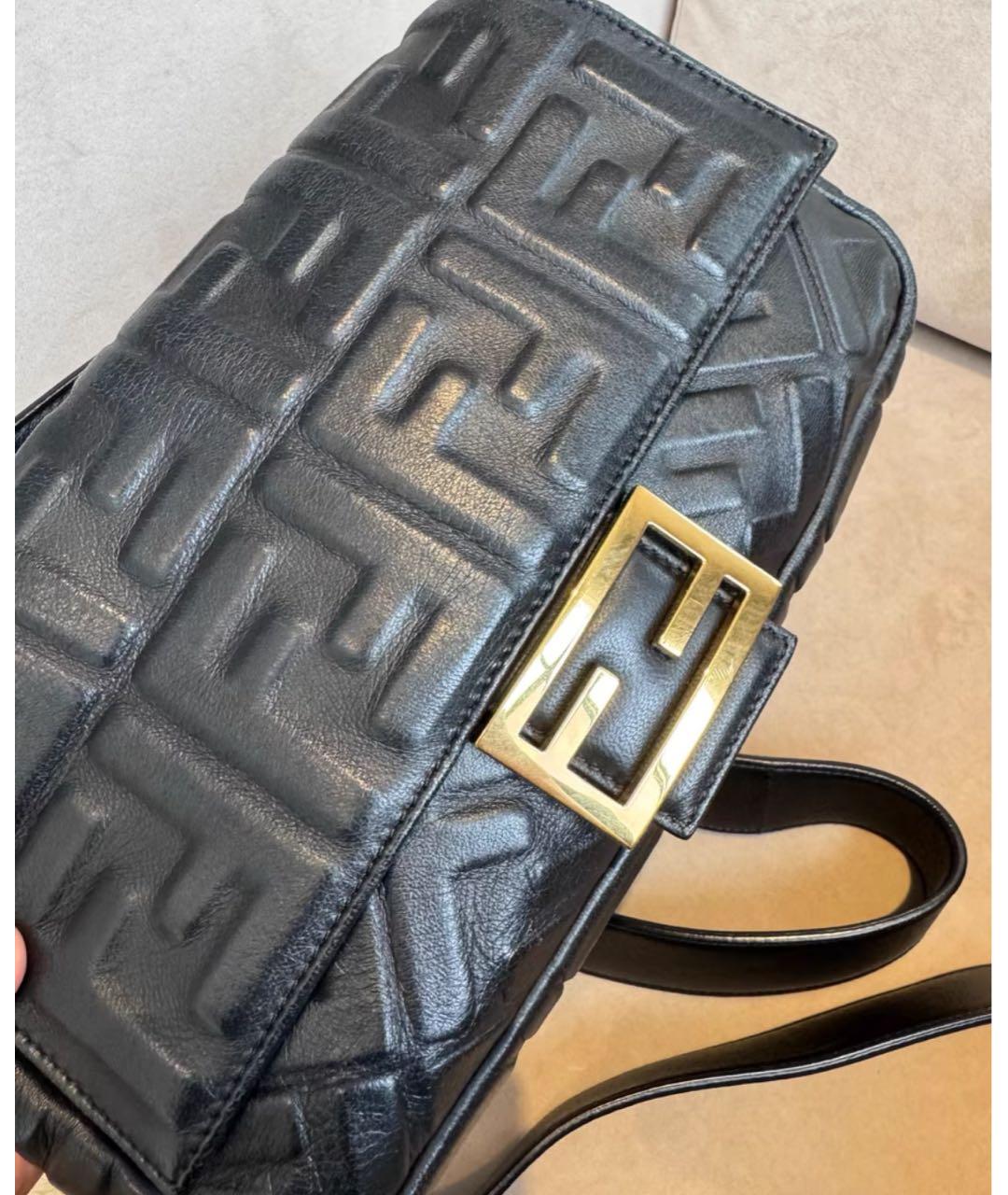 FENDI Черная кожаная сумка через плечо, фото 3