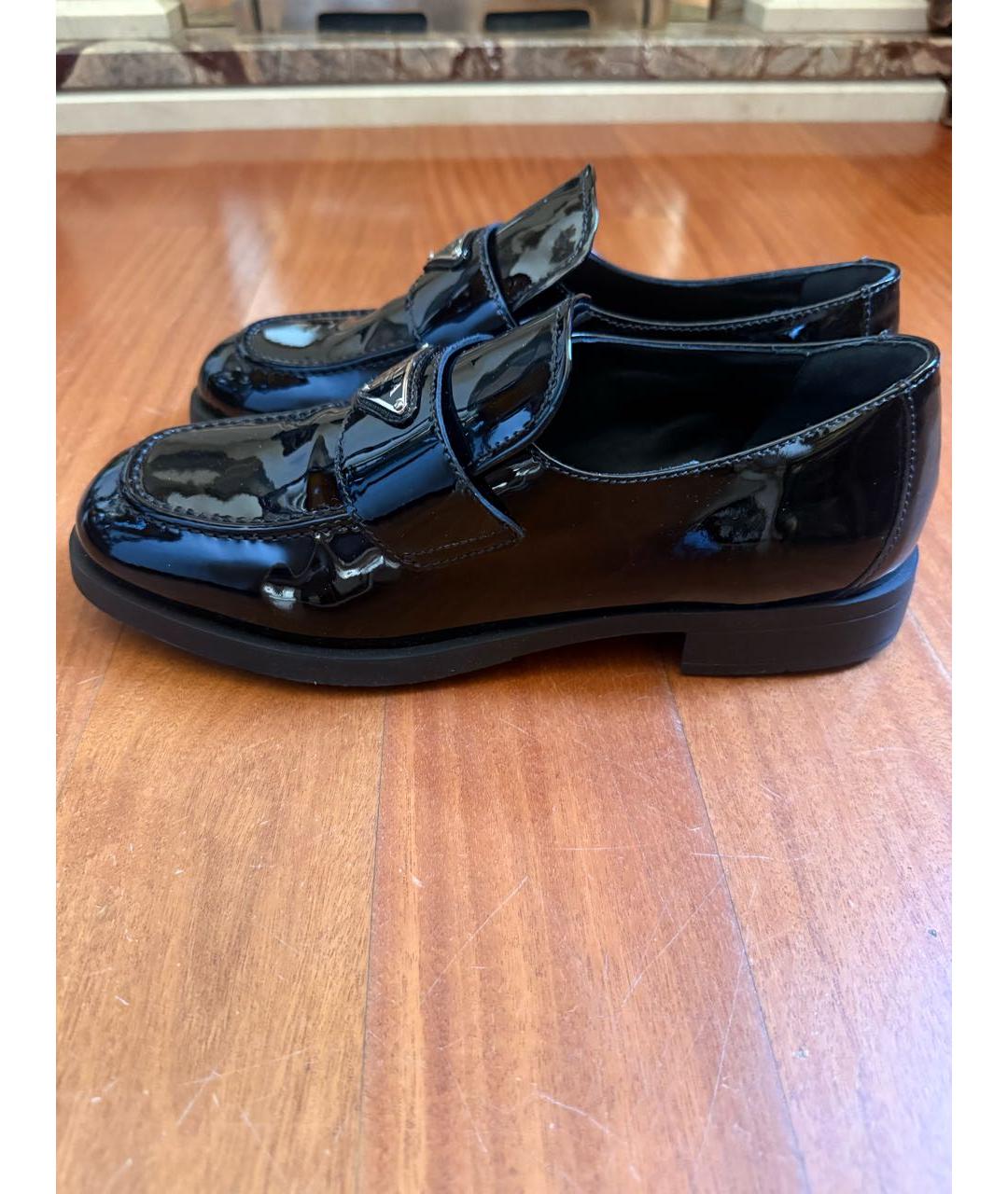 PRADA Черные лоферы из лакированной кожи, фото 9