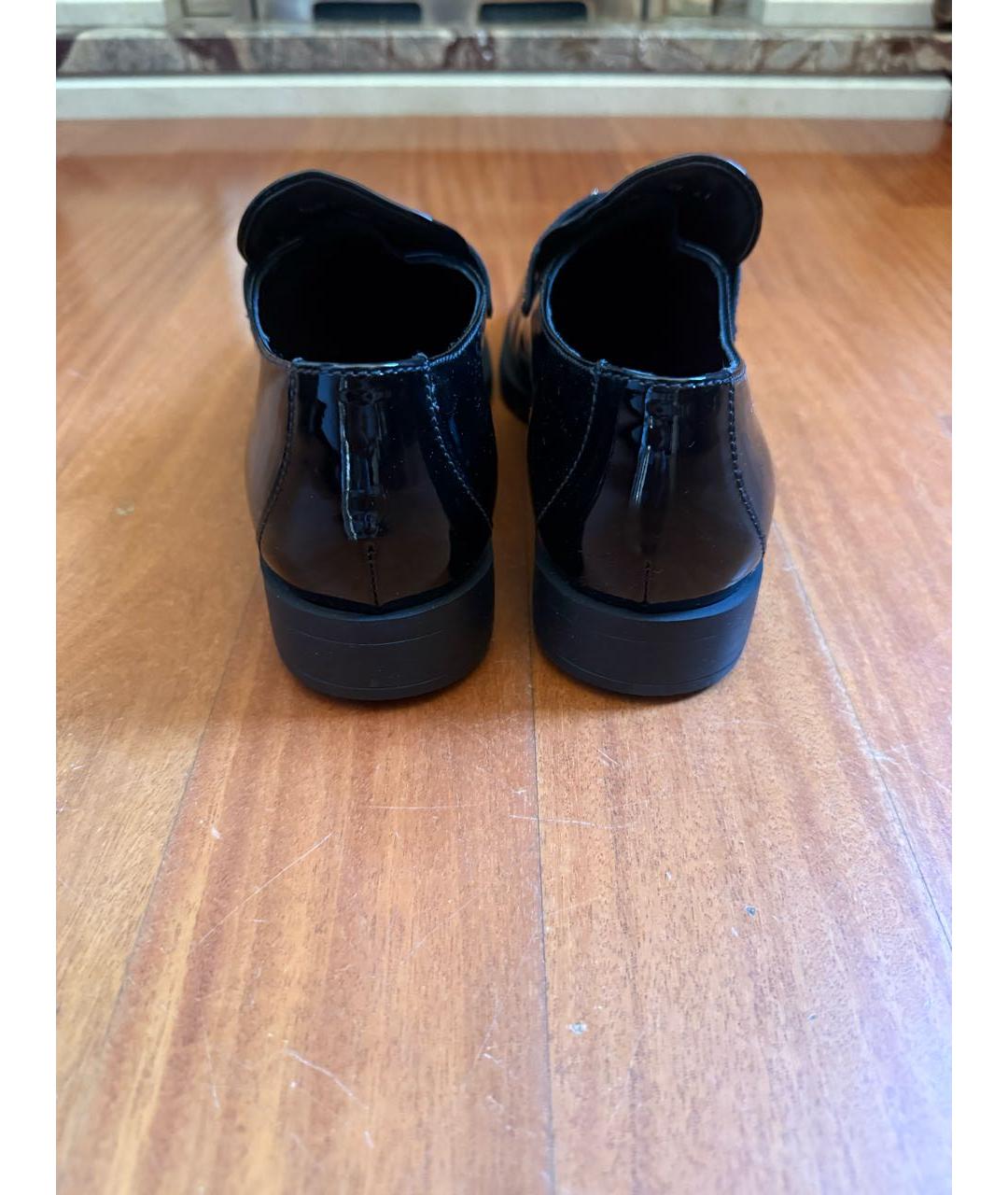 PRADA Черные лоферы из лакированной кожи, фото 4