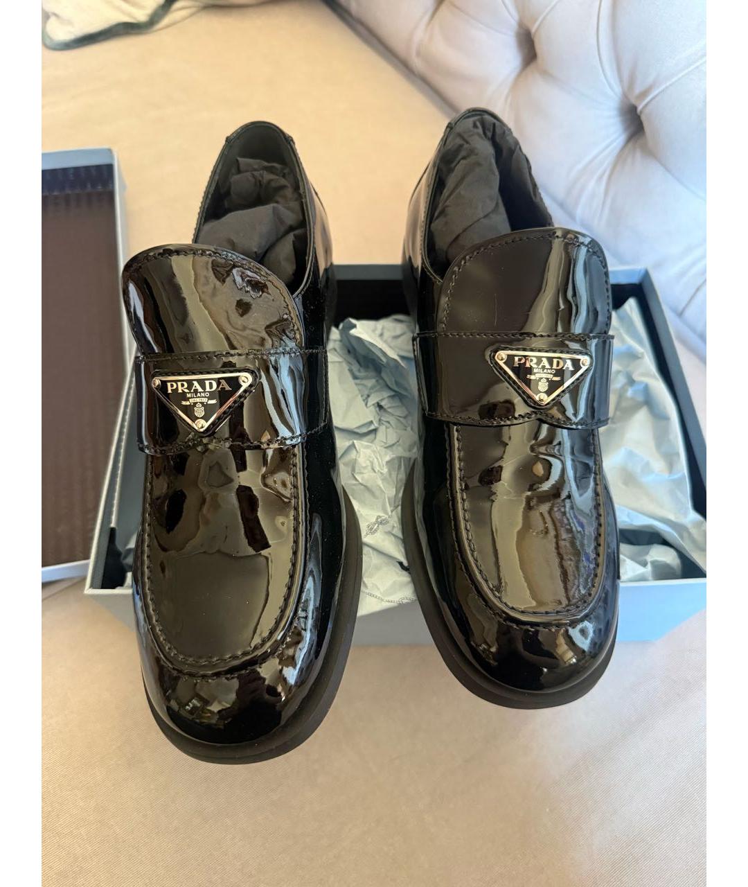 PRADA Черные лоферы из лакированной кожи, фото 7