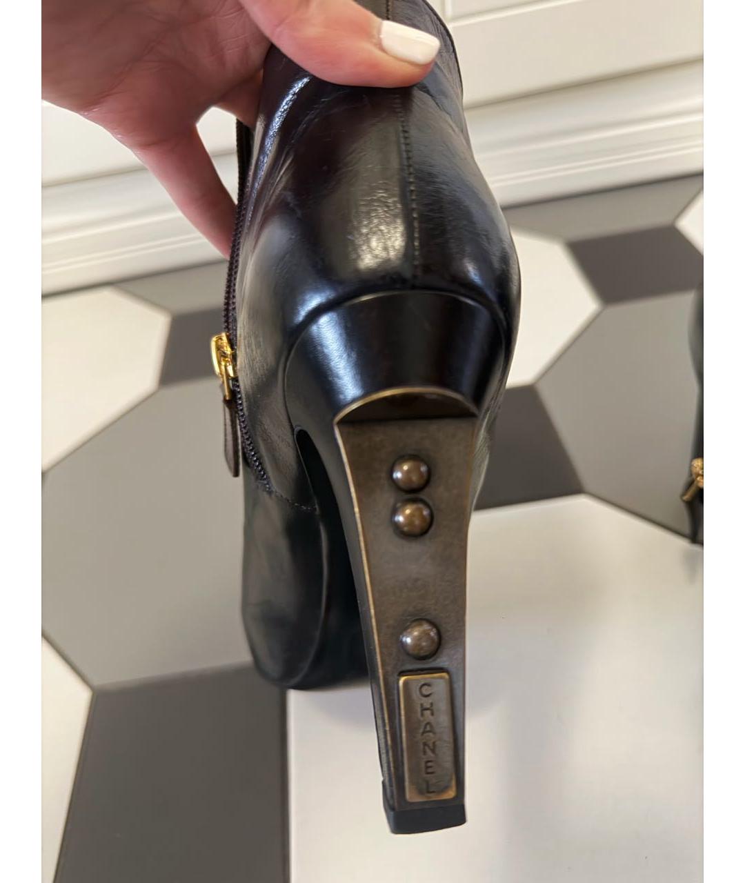 CHANEL Бордовые кожаные ботильоны, фото 5