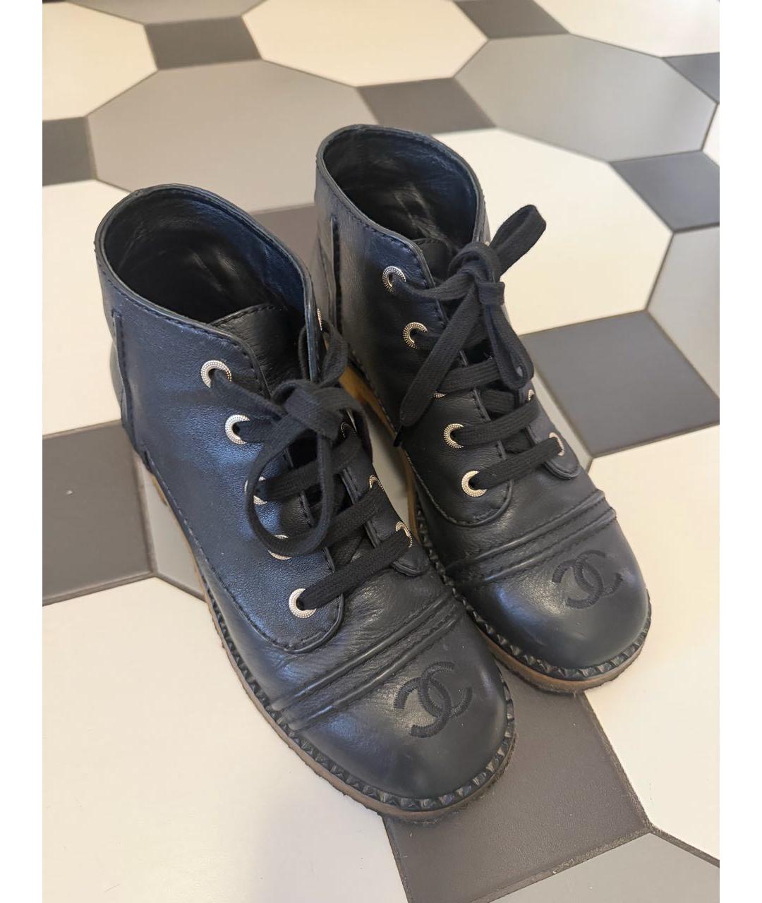CHANEL Черные кожаные ботинки, фото 6