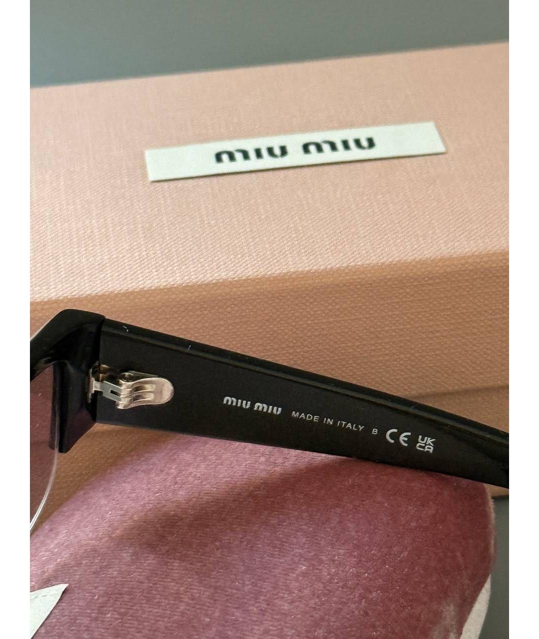 MIU MIU Черные пластиковые солнцезащитные очки, фото 3