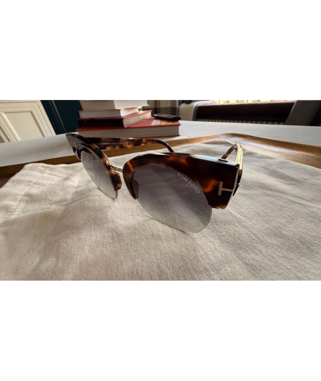 TOM FORD Темно-синие пластиковые солнцезащитные очки, фото 3