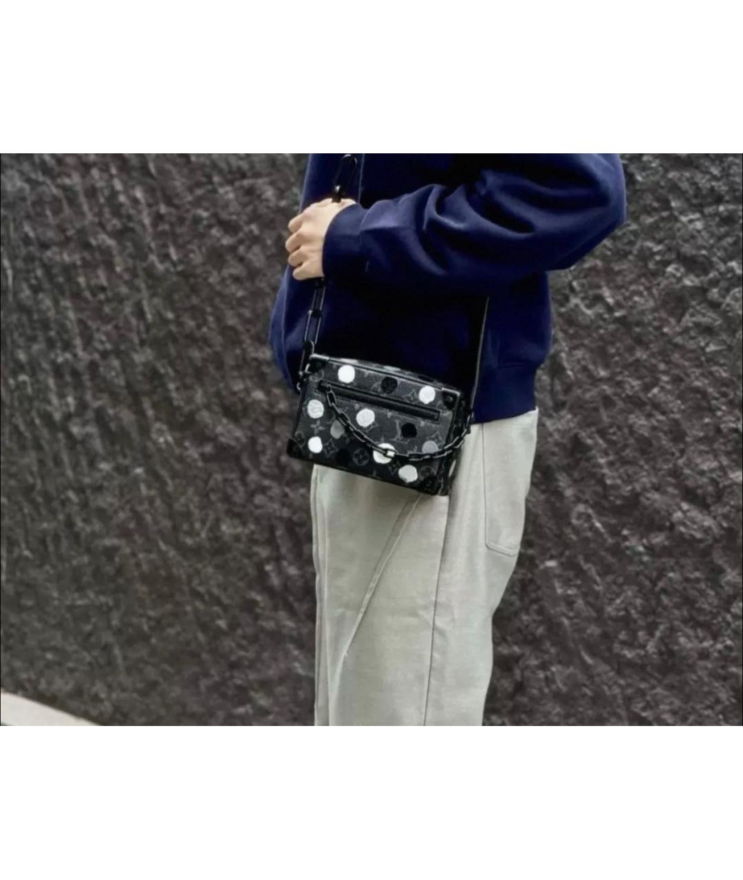 LOUIS VUITTON Черная кожаная сумка на плечо, фото 6