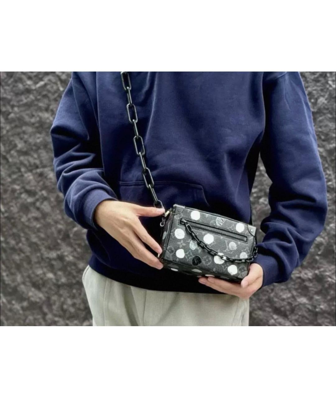 LOUIS VUITTON Черная кожаная сумка на плечо, фото 5