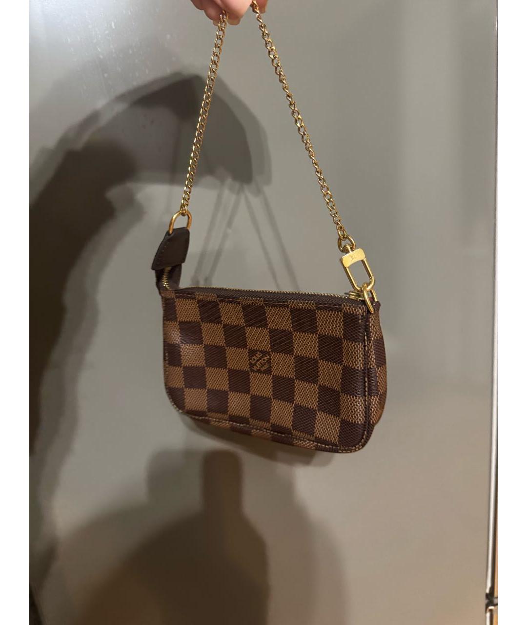LOUIS VUITTON Коричневая сумка с короткими ручками, фото 3
