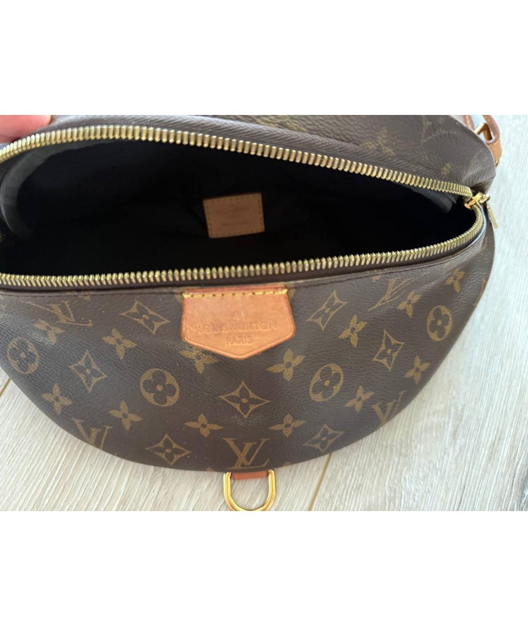 LOUIS VUITTON Коричневая поясная сумка, фото 4