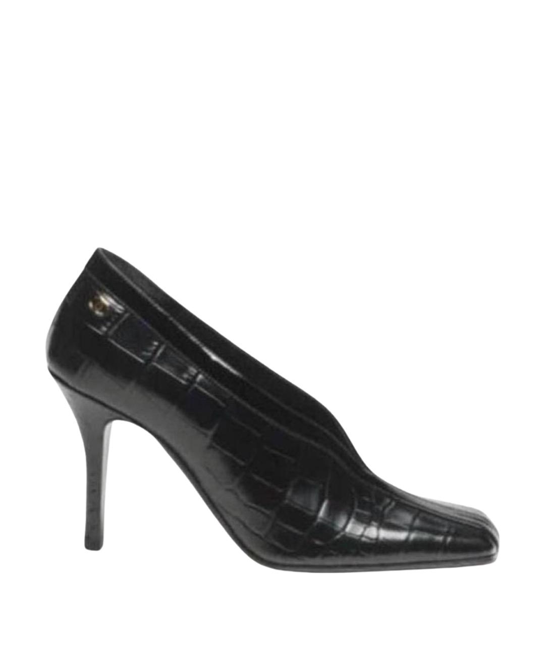 CHANEL Черные туфли из лакированной кожи, фото 1