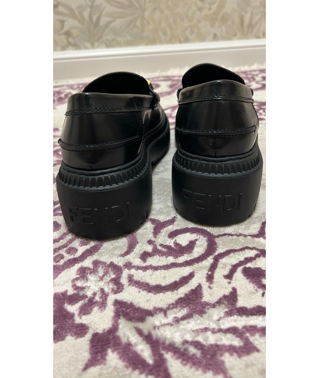 FENDI Черные кожаные лоферы, фото 3