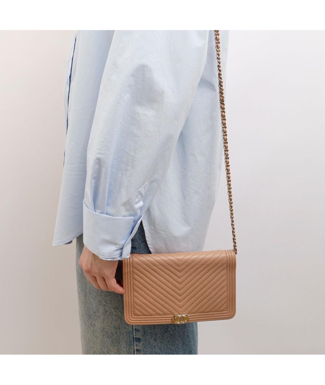 CHANEL Бежевая кожаная сумка через плечо, фото 4