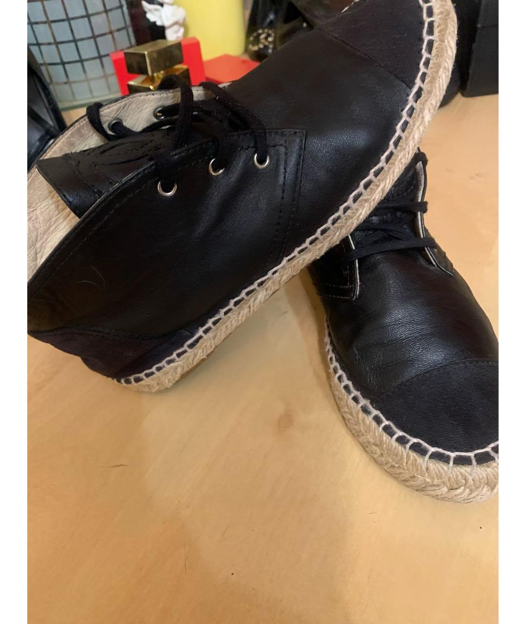 CHANEL Черные кожаные кеды, фото 2