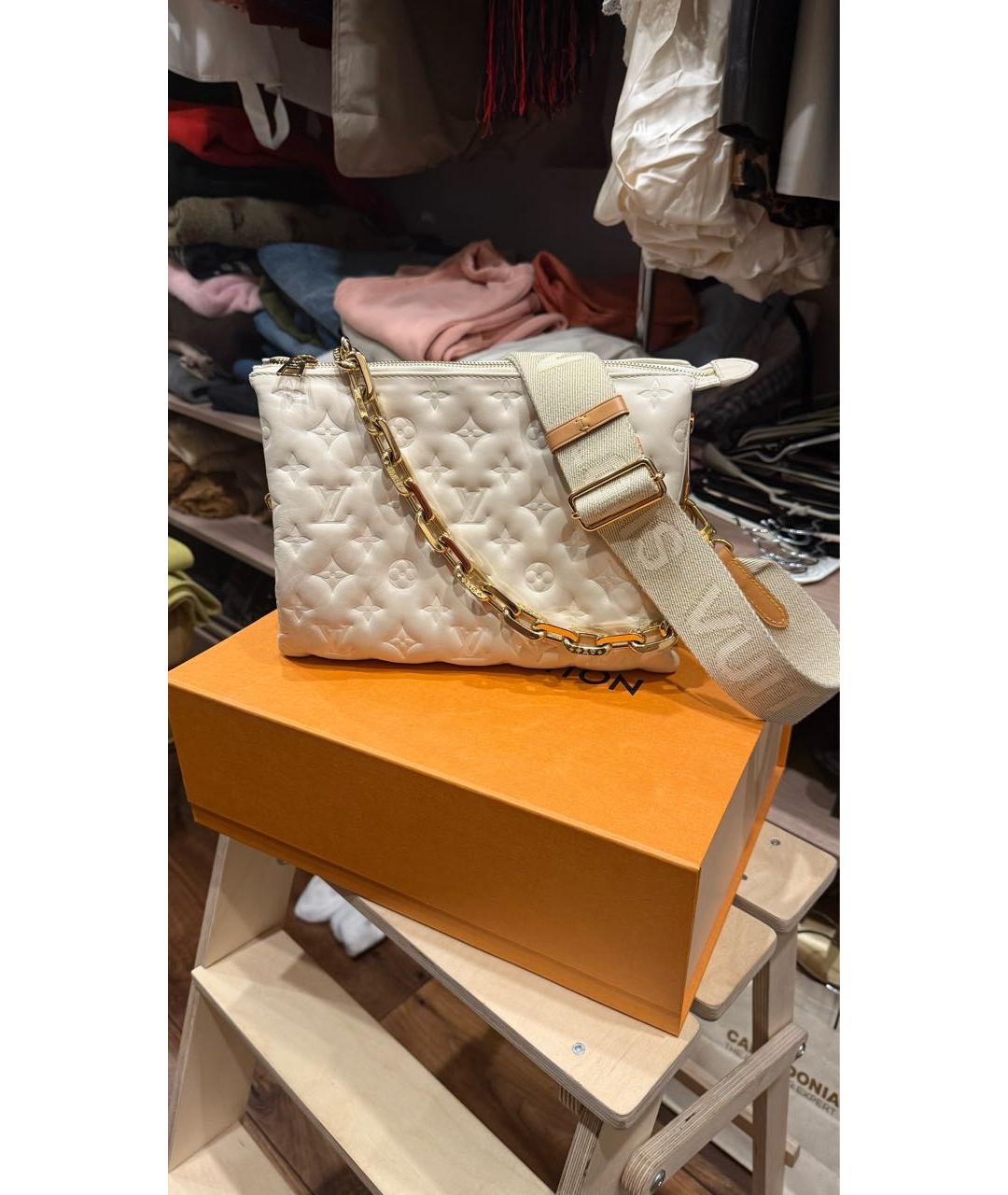 LOUIS VUITTON Белая кожаная сумка через плечо, фото 9