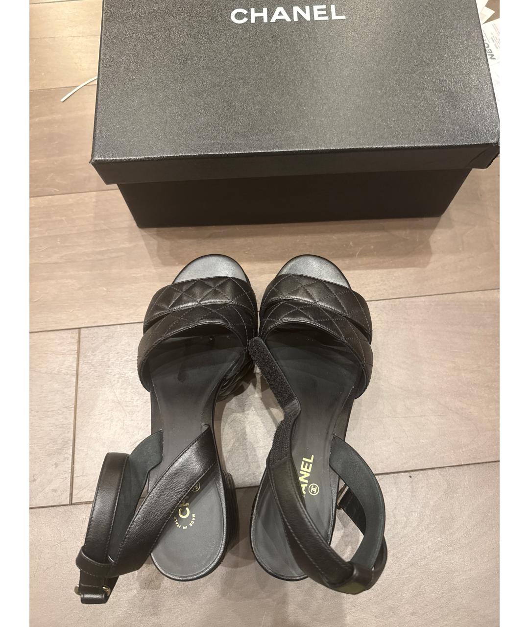CHANEL Черные кожаные босоножки, фото 4