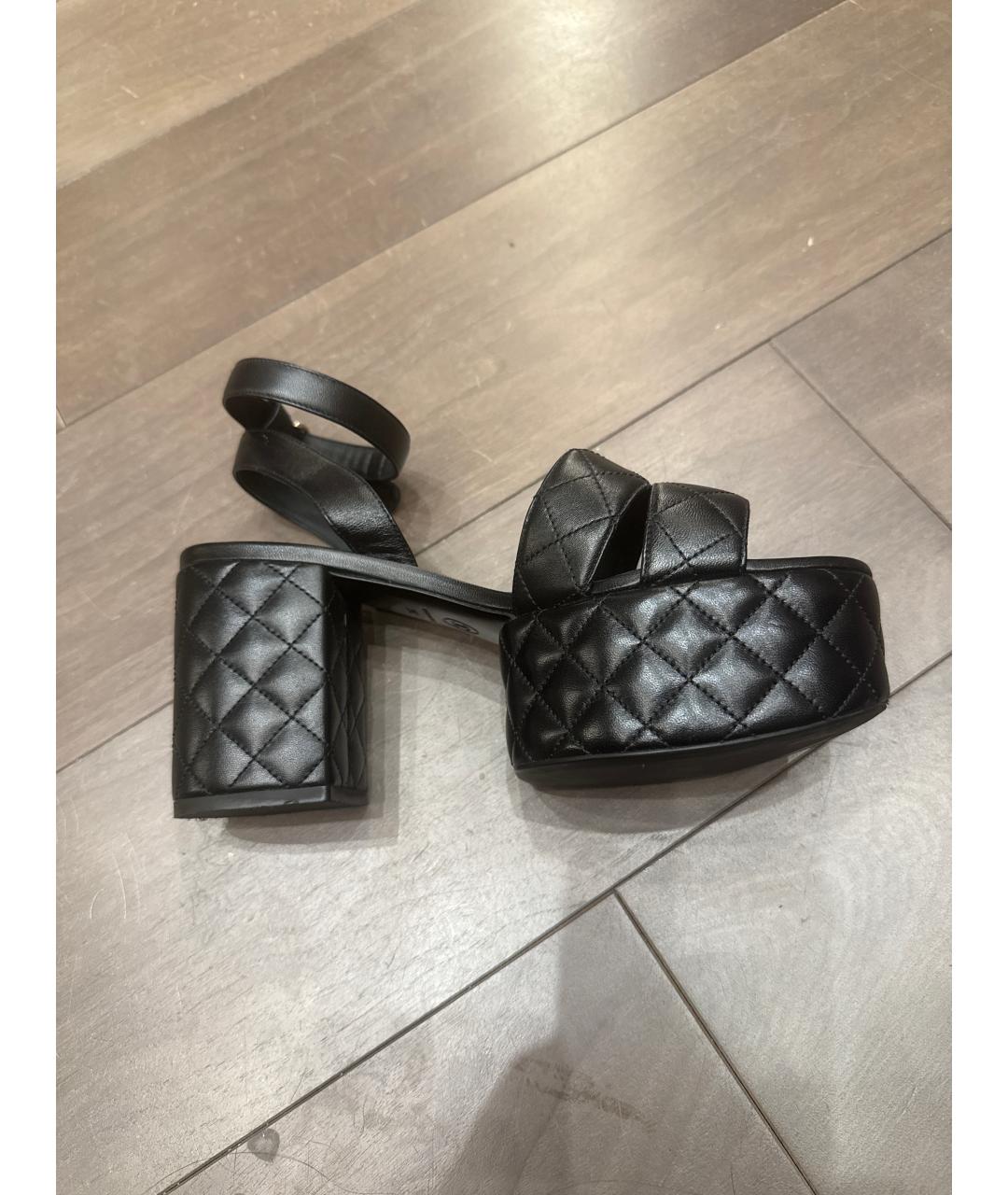 CHANEL Черные кожаные босоножки, фото 10