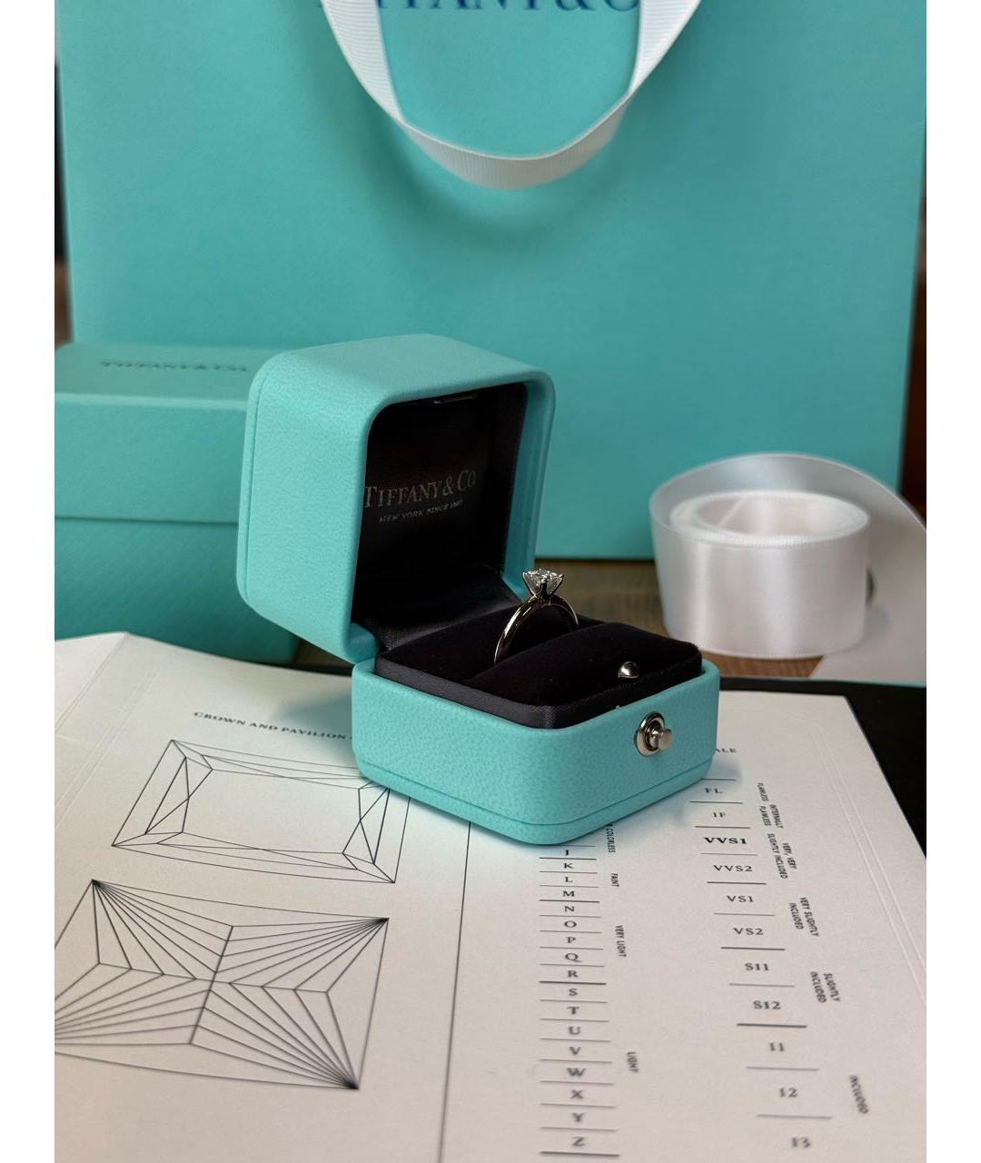 TIFFANY&CO Белое платиновое кольцо, фото 5