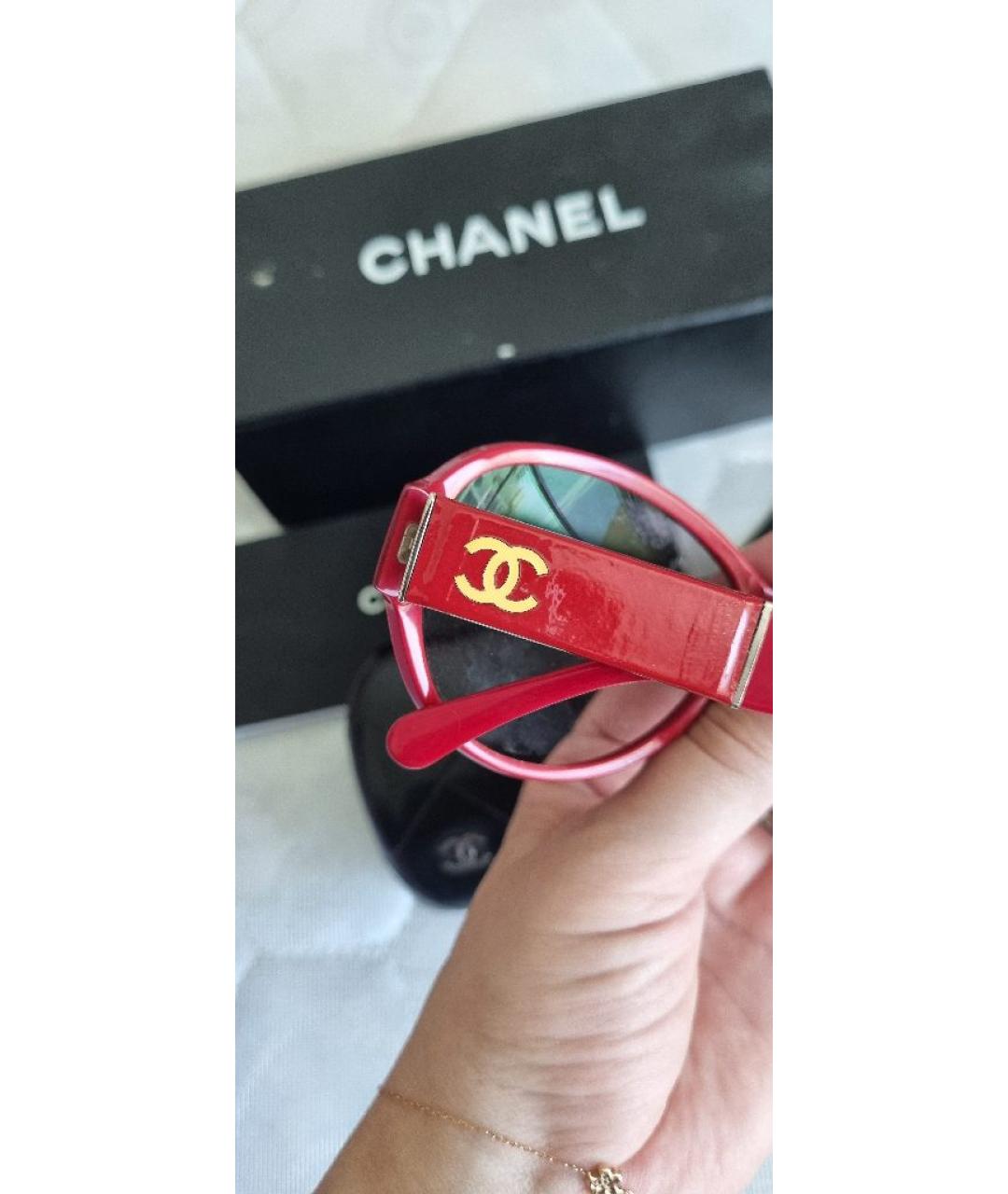 CHANEL Красные пластиковые солнцезащитные очки, фото 5