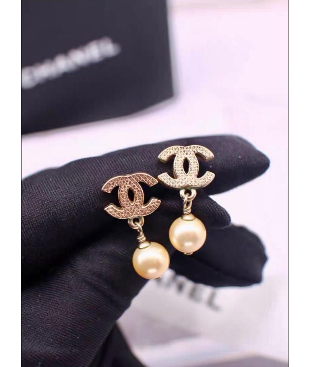 CHANEL Золотые серьги, фото 3