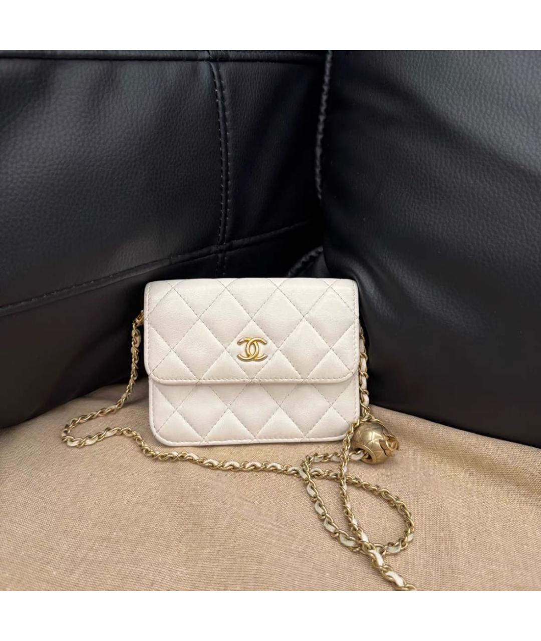 CHANEL Белая кожаная сумка через плечо, фото 2
