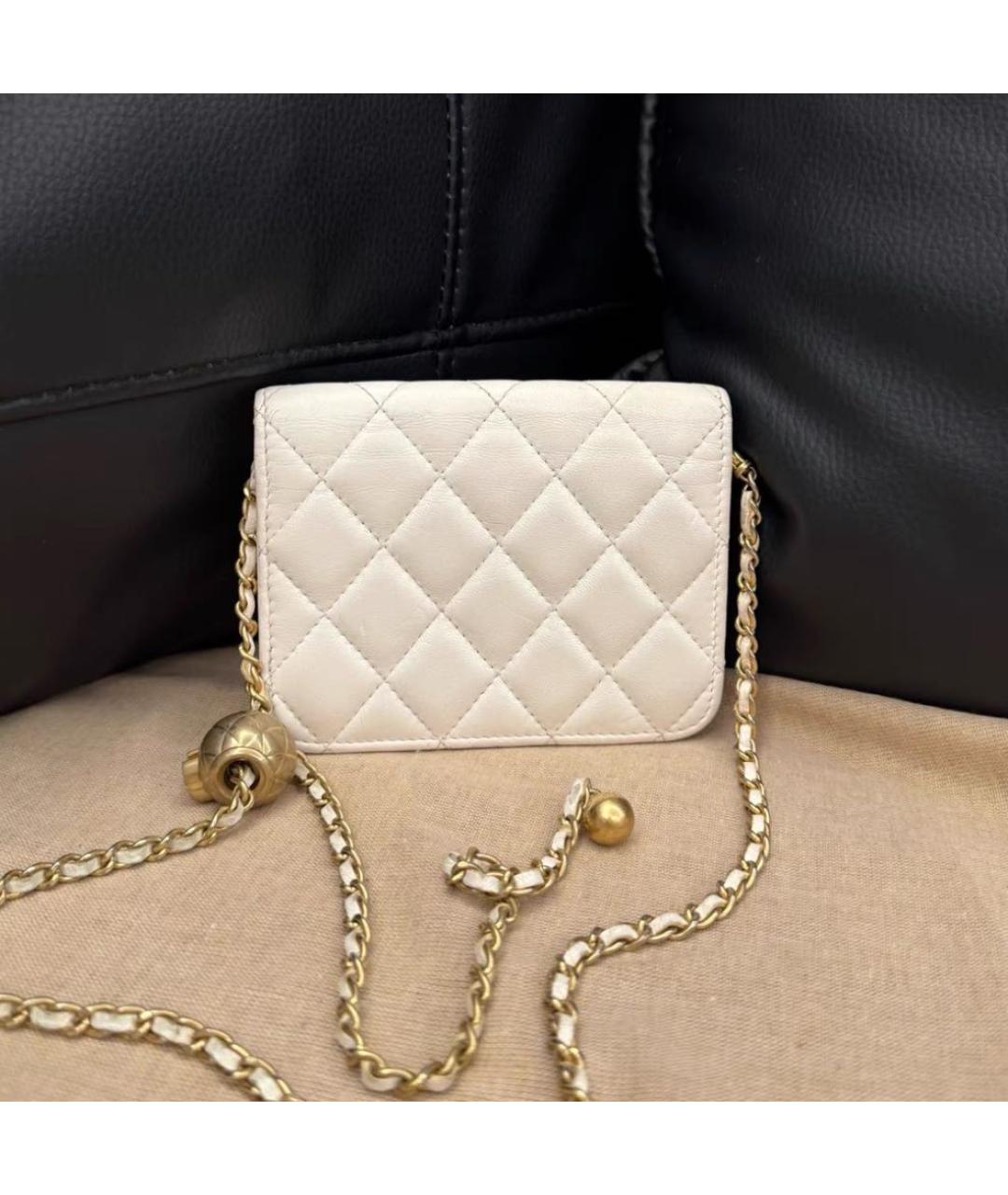CHANEL Белая кожаная сумка через плечо, фото 3