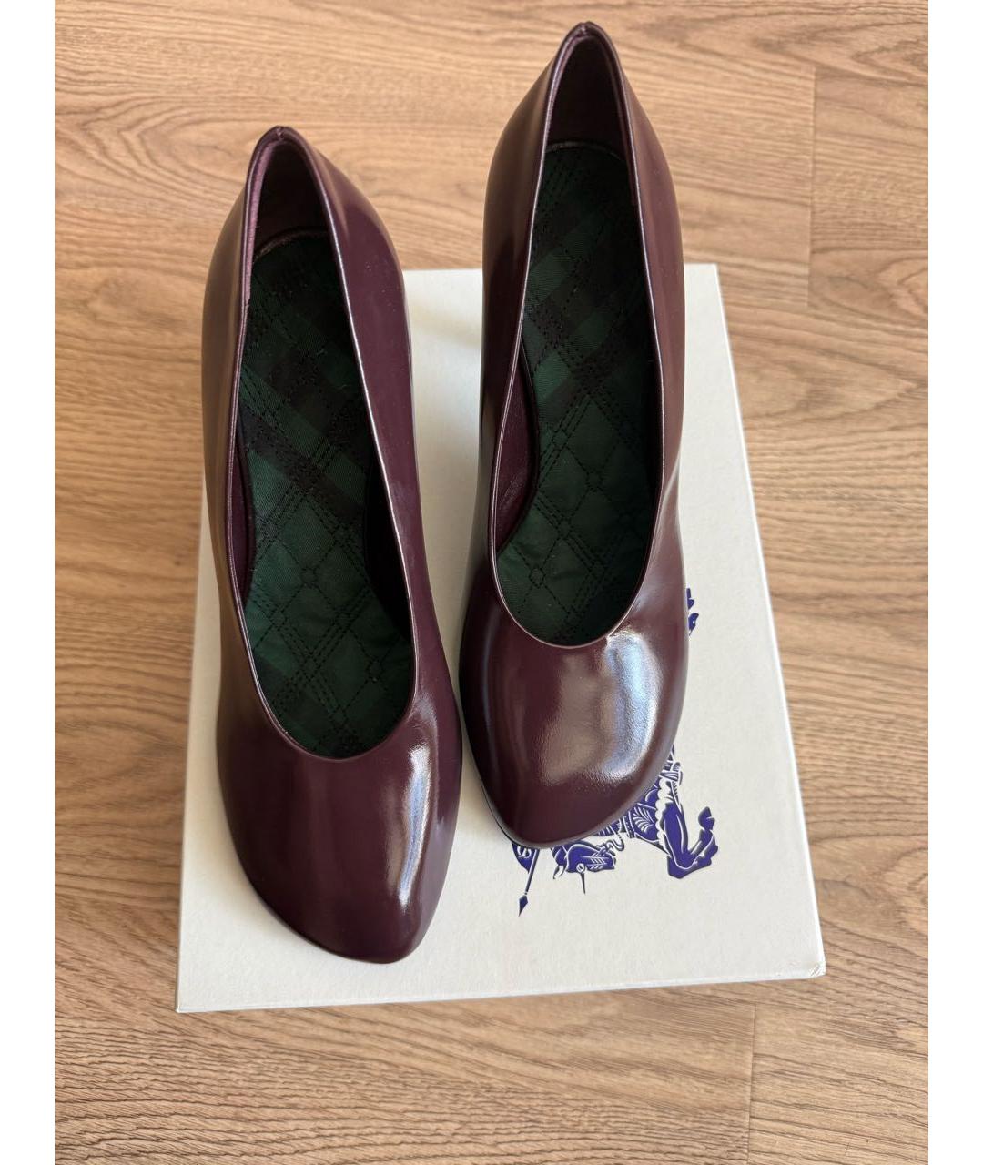 BURBERRY Бордовые туфли из лакированной кожи, фото 2