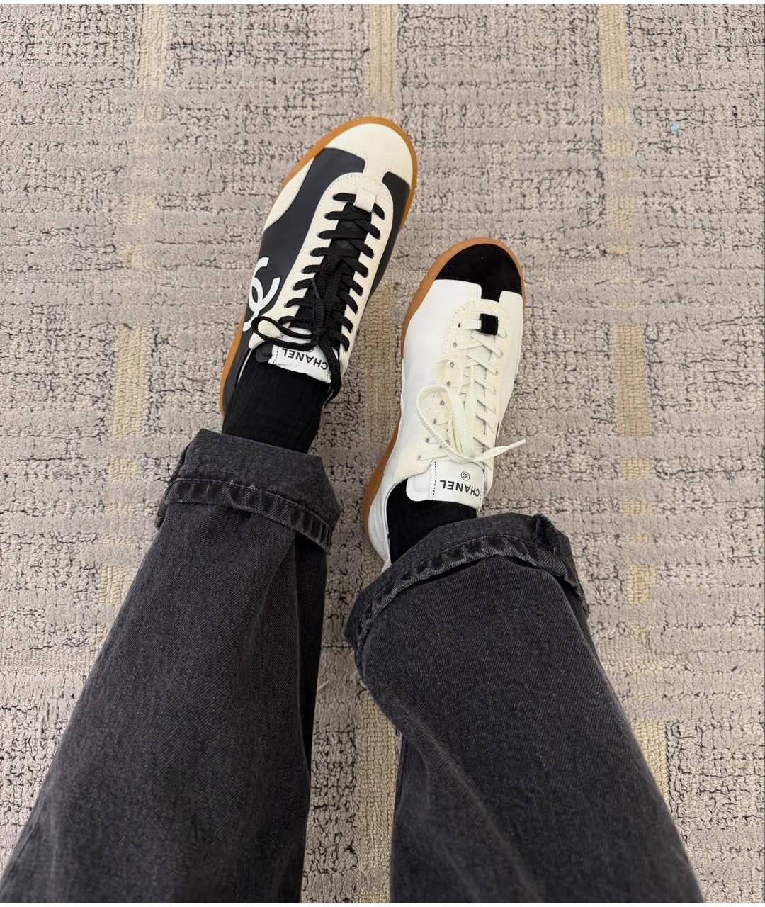 CHANEL Белые кожаные кеды, фото 4