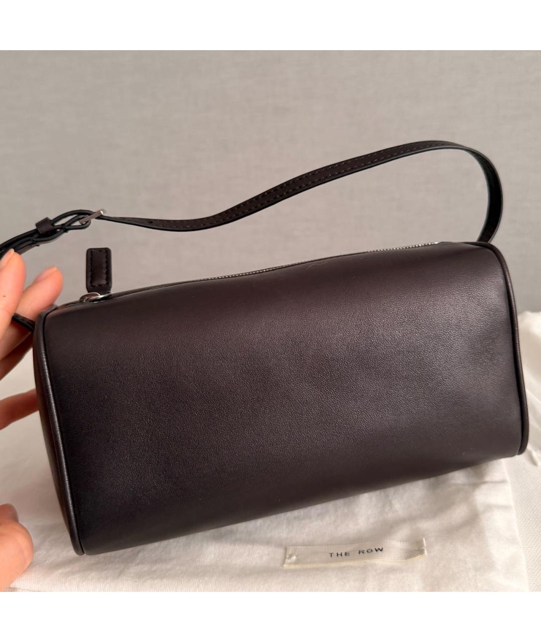 THE ROW Коричневая кожаная сумка с короткими ручками, фото 3
