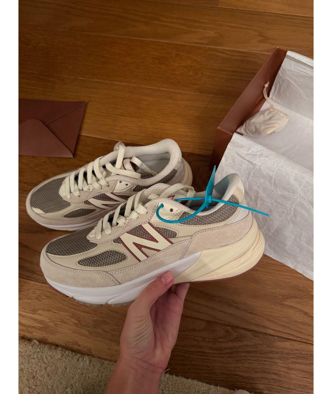 LORO PIANA Бежевые замшевые кеды, фото 5