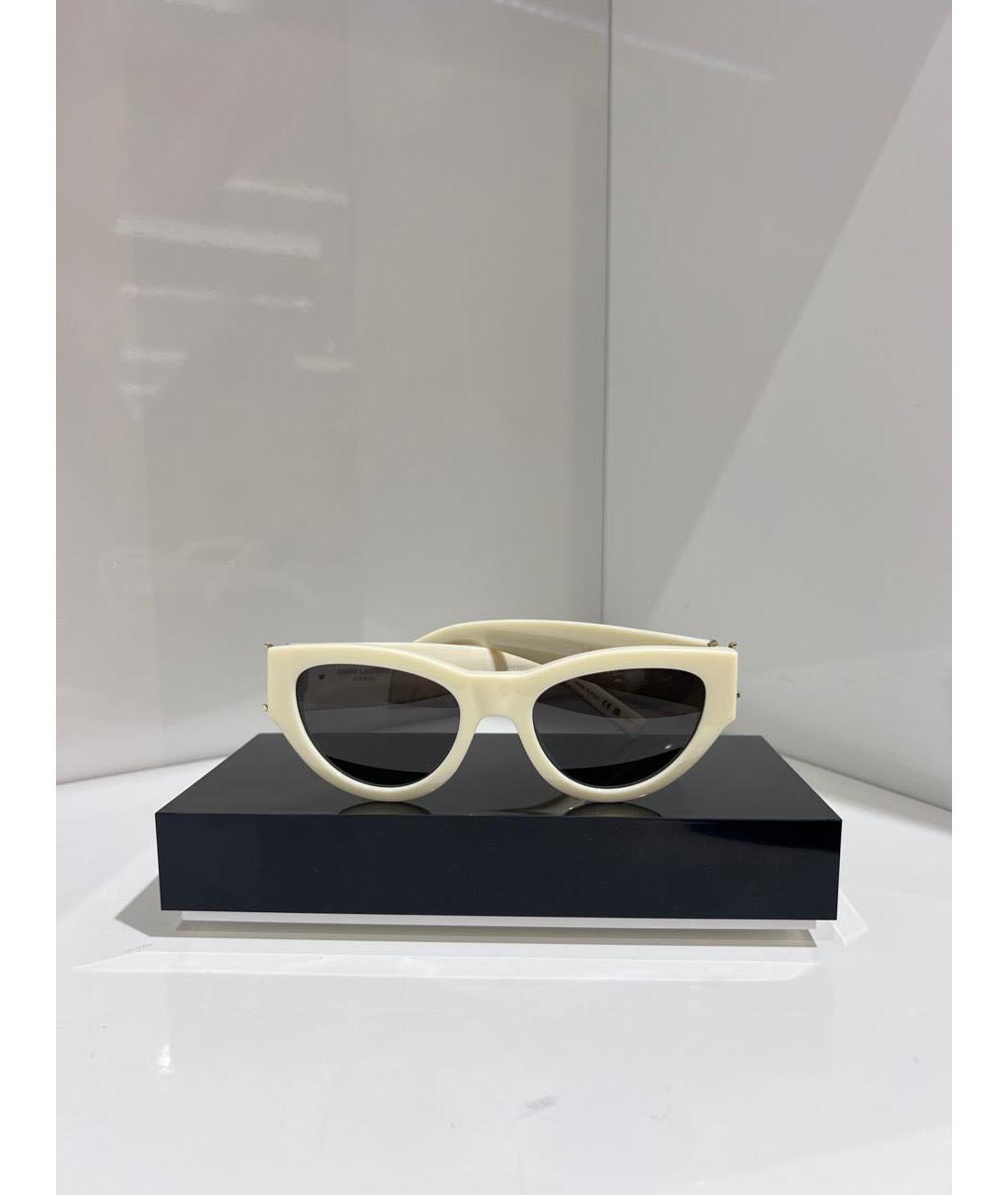 SAINT LAURENT Бежевые пластиковые солнцезащитные очки, фото 2