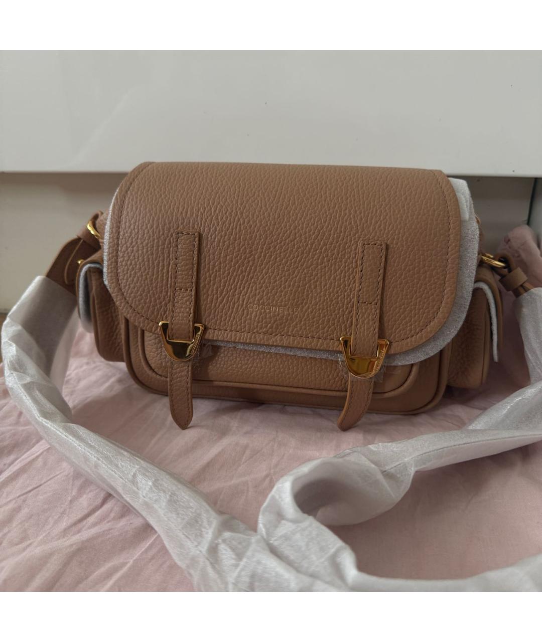 COCCINELLE Бежевая кожаная сумка через плечо, фото 7
