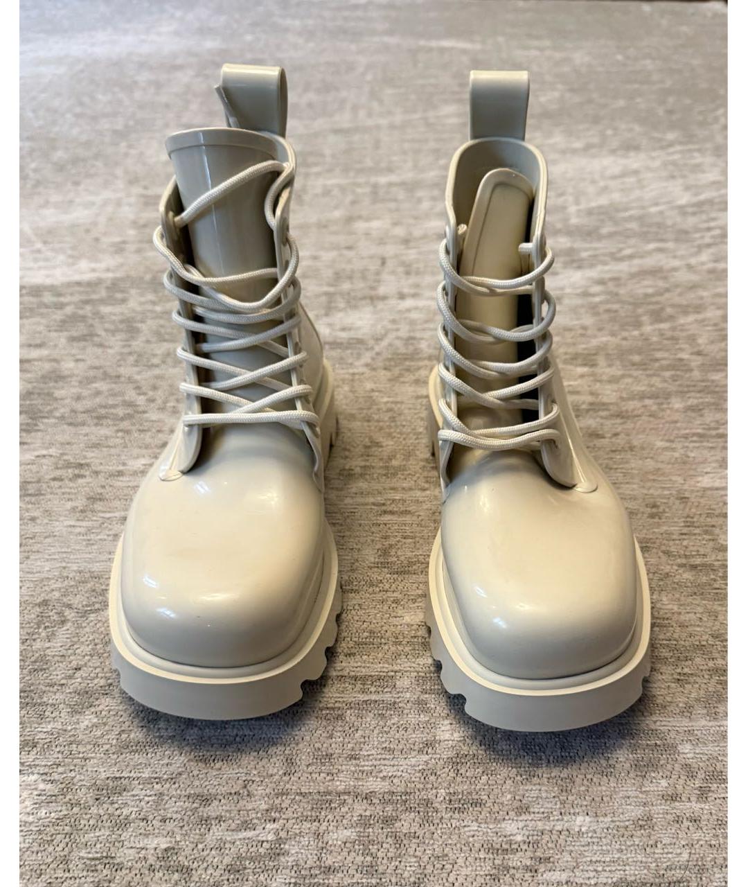 BOTTEGA VENETA Бежевые резиновые ботинки, фото 2