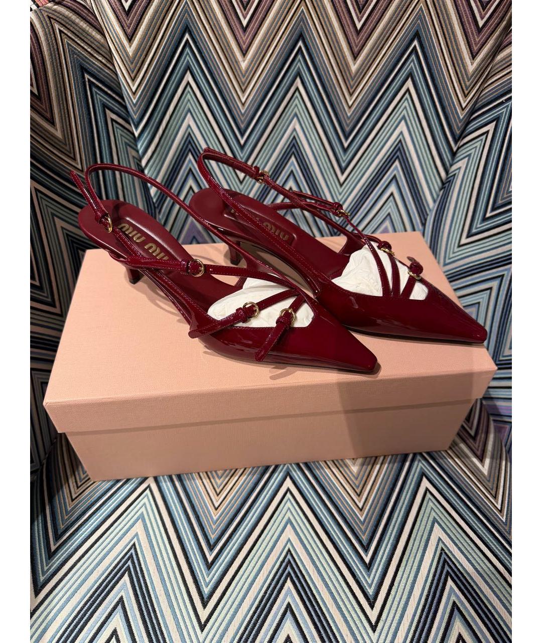 MIU MIU Бордовые туфли из лакированной кожи, фото 4