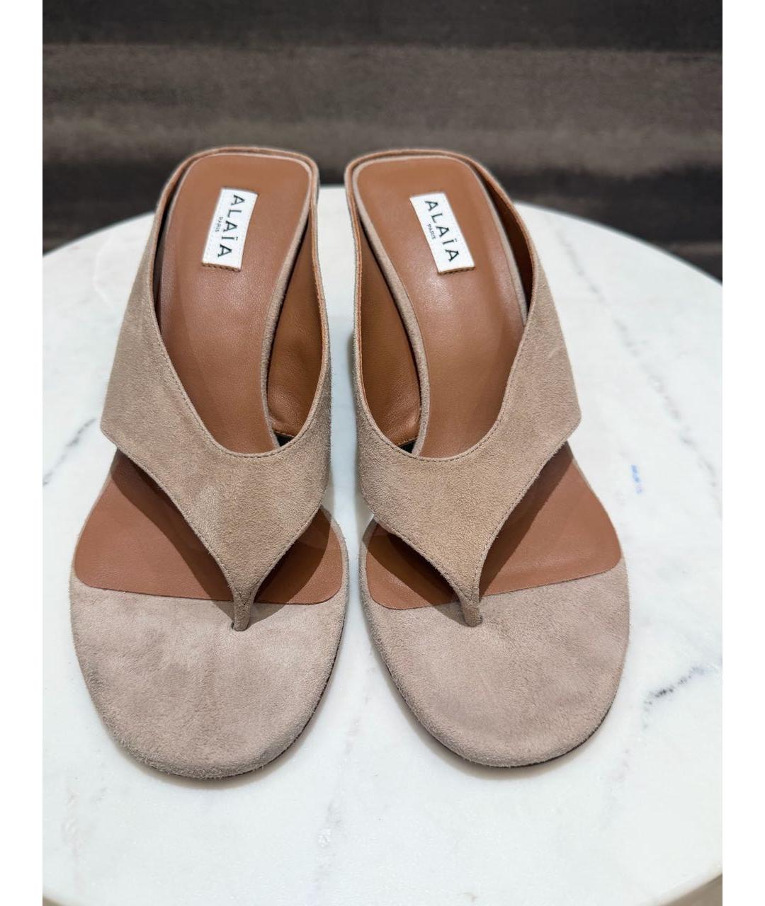 ALAIA Бежевые замшевые мюли, фото 2